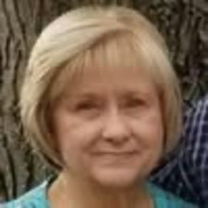 Meet your Posher, Debra